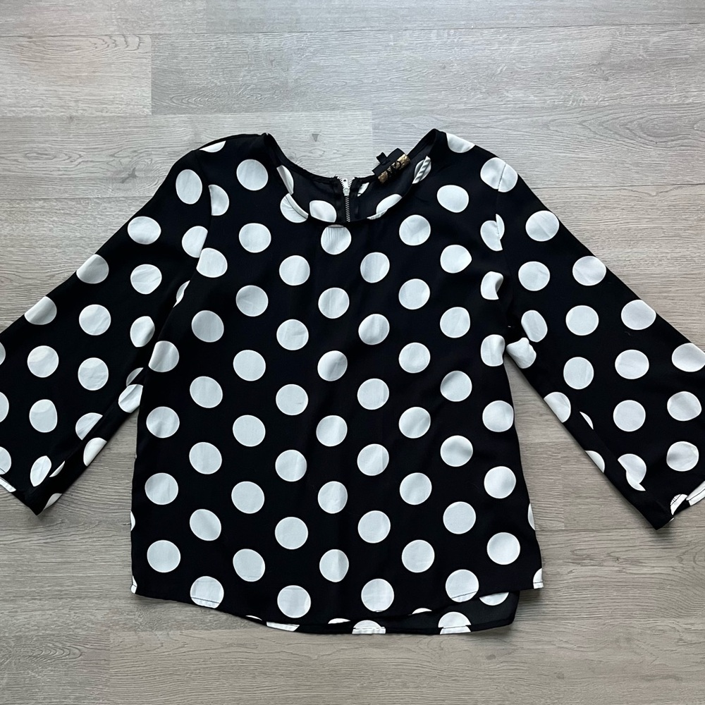 W5 Anthropologie polka dot bell sleeve blouse (S)